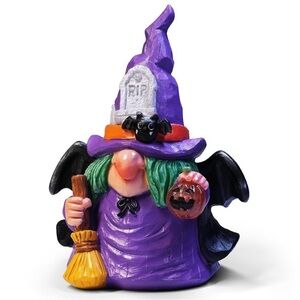 Halloween Gnome - Lightup Purple Witch Gnome